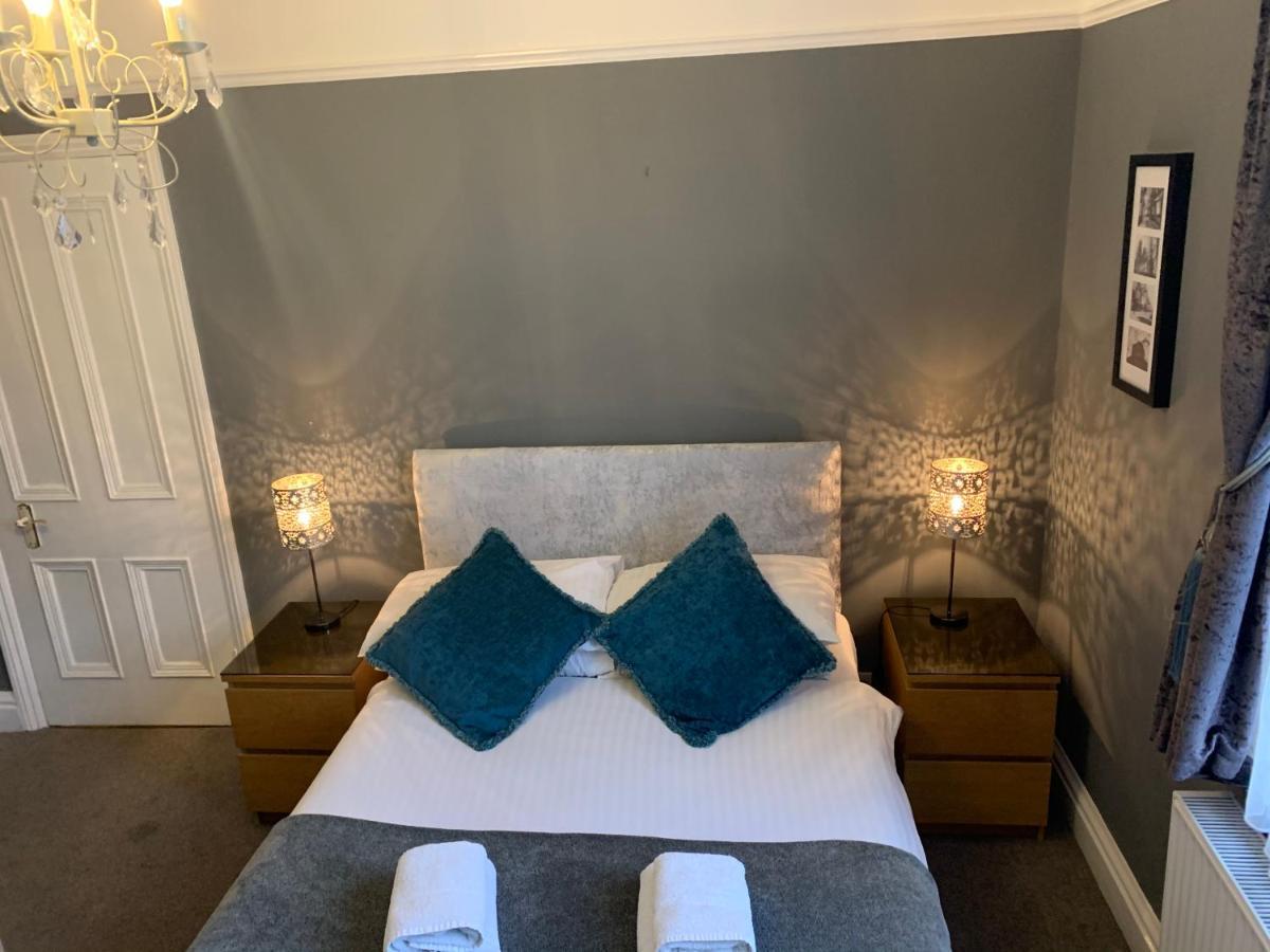 Double Room 6