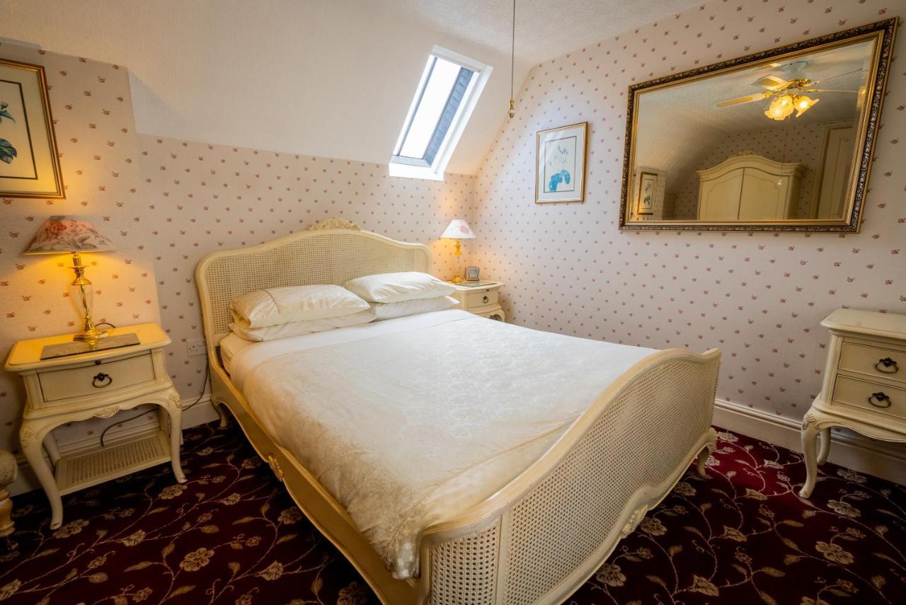 Superior Zimmer mit Kingsize-Bett
