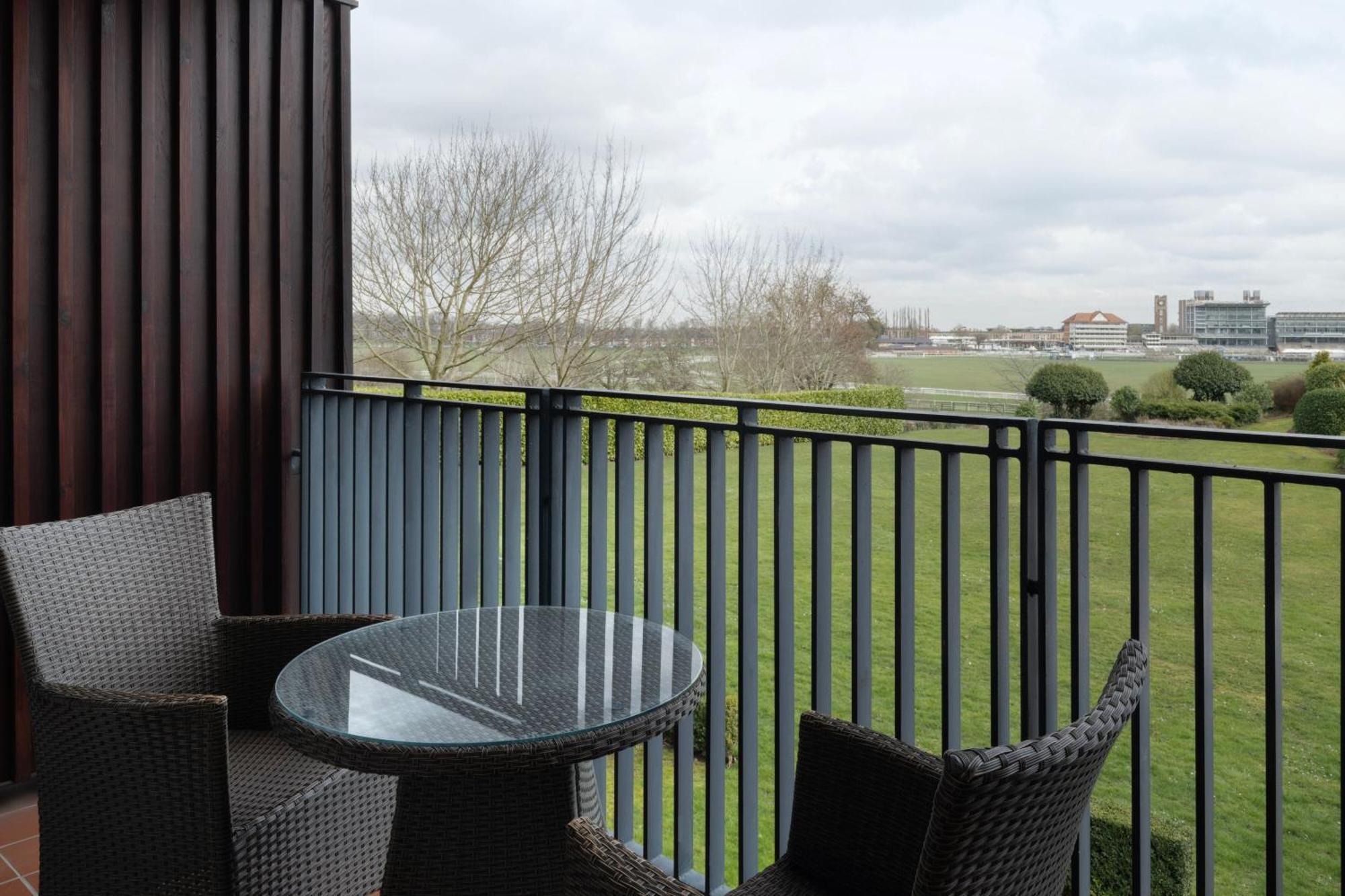 Large King Room Balcony or Patio