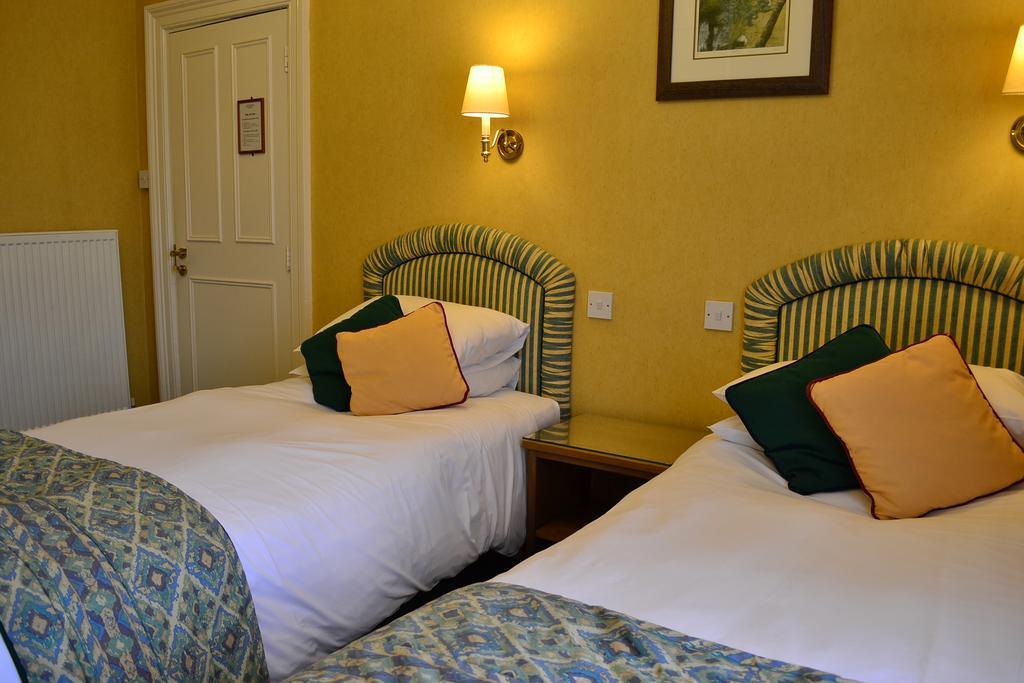 Small Twin Room