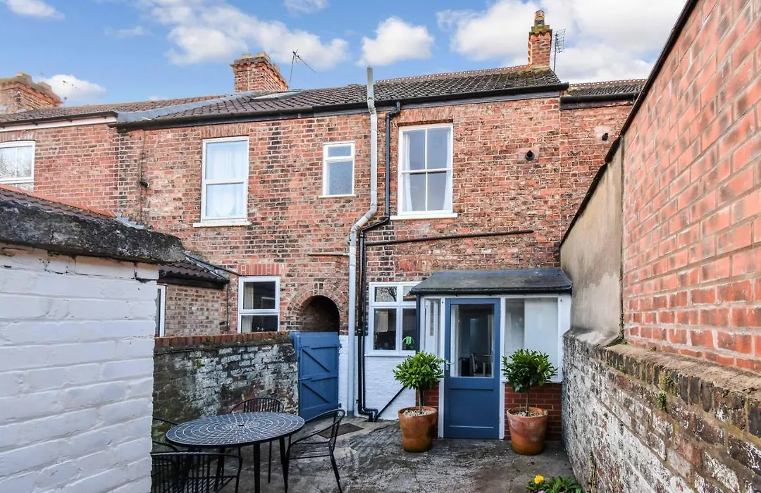 Bay Tree Cottage-1
