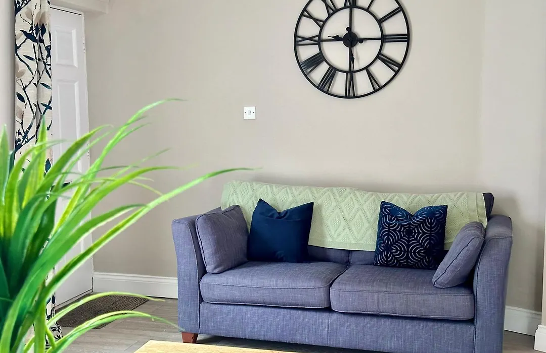 Blossoms Reach - 2 Minutes From Station And City Centre-1