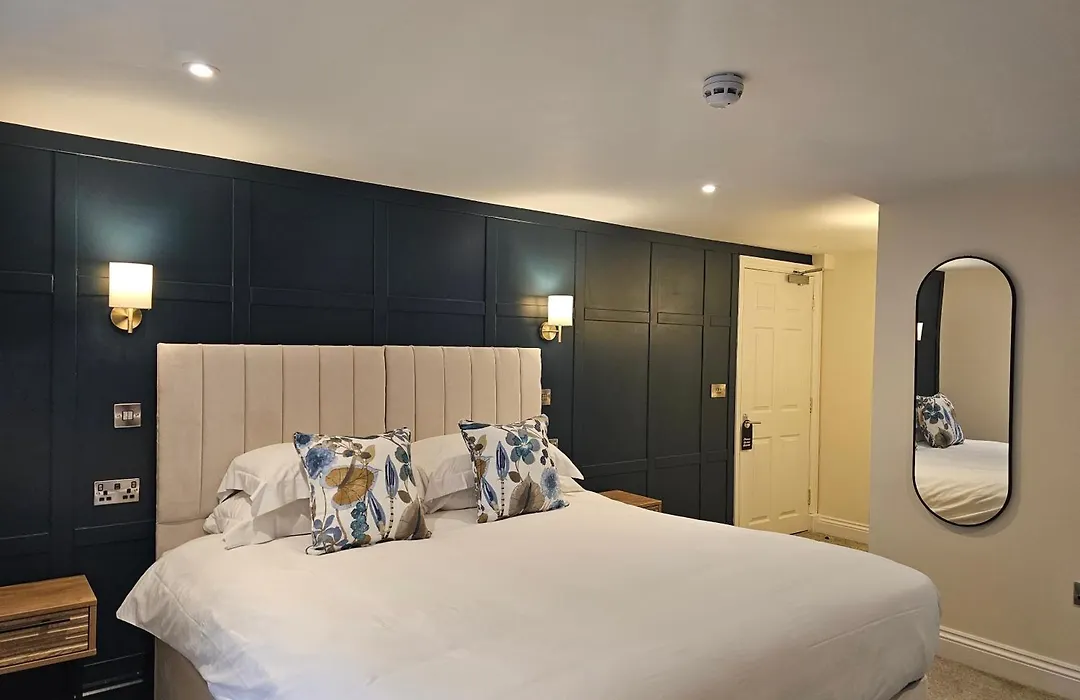 St George'S Guest House-1