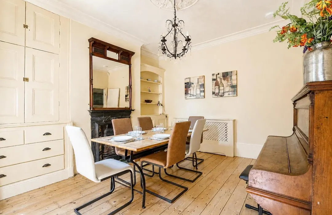 7 St John'S Crescent-1