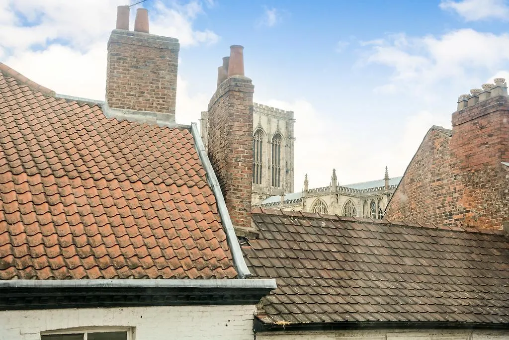 Minster'S Keep- Near York Minster & Free Parking-1