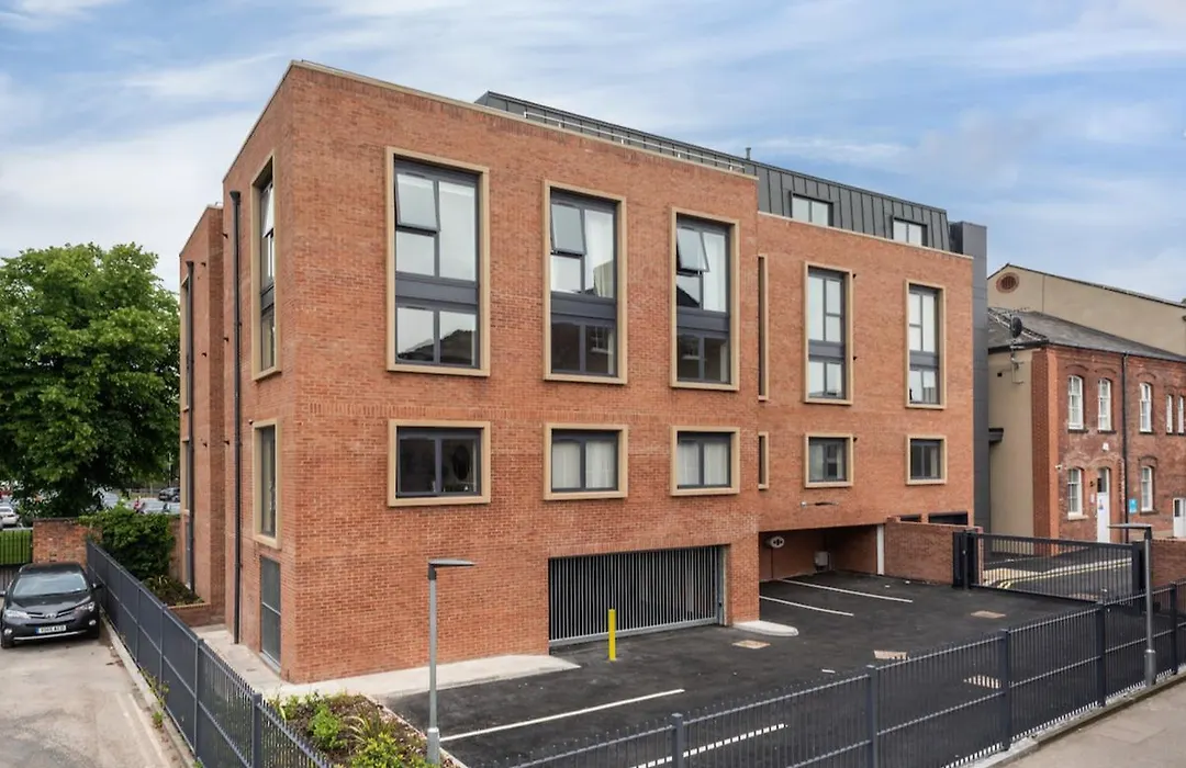 4 Chapel Apartments Stylish 2-Bed Flat Near York City Centre Pass The Keys-1
