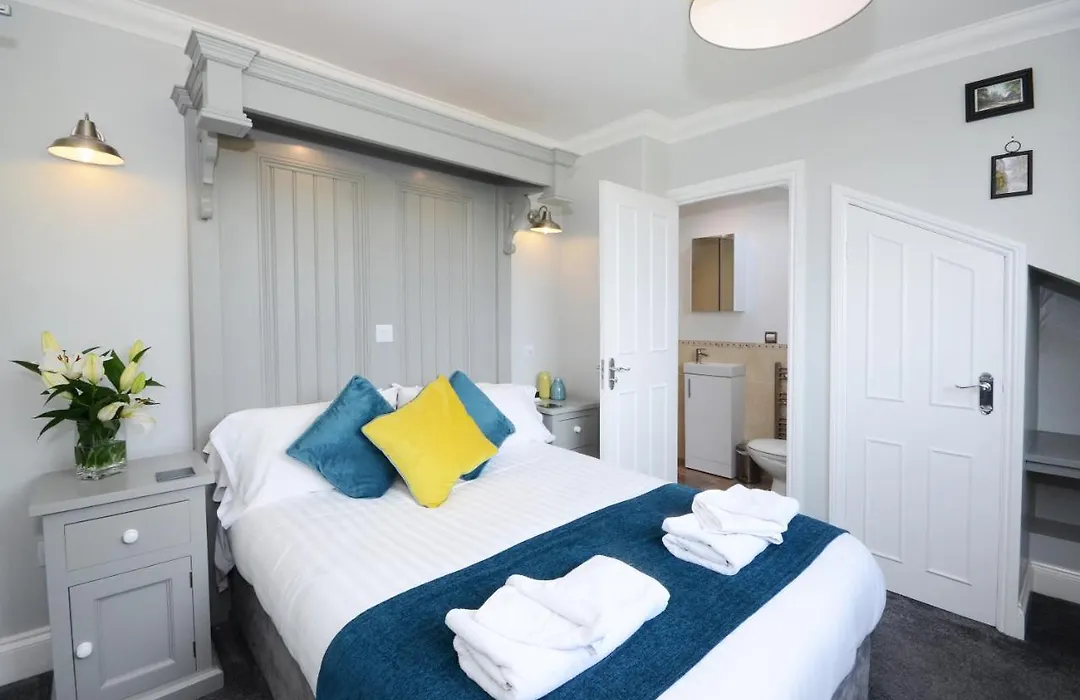 Airden House-1