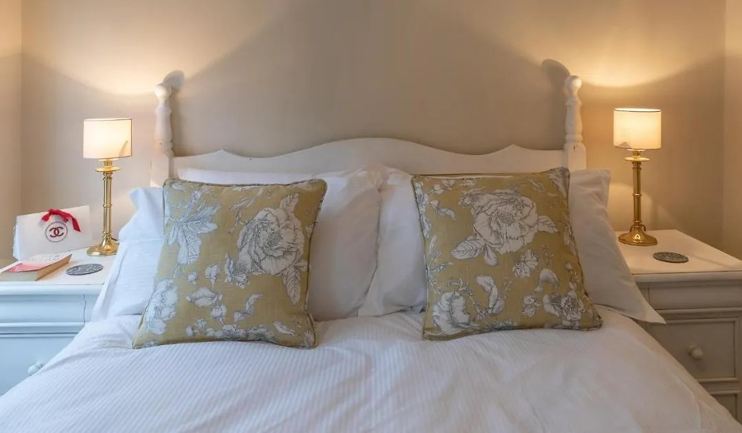 Apt 3, 71 Micklegate, YORK-1