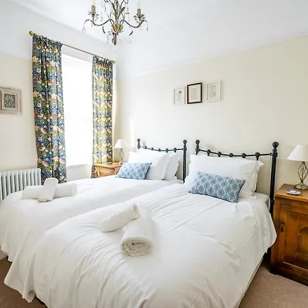 Victoria Cottage-3