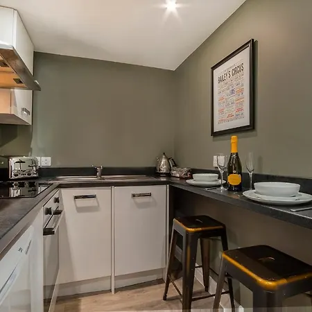 Gillygate Boutique Apartment- Stunning City Centre 1 Bedroom Apartment-3