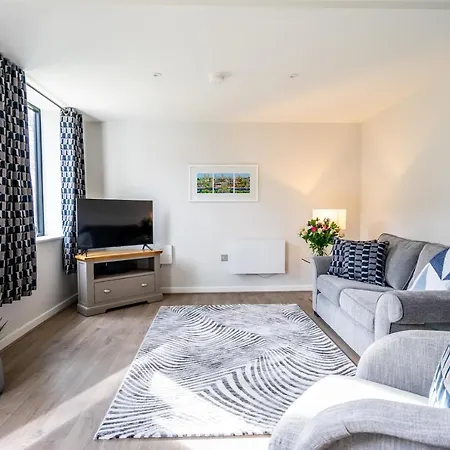 6 St Johns Mews-3