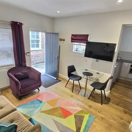Bootes Cottage-3
