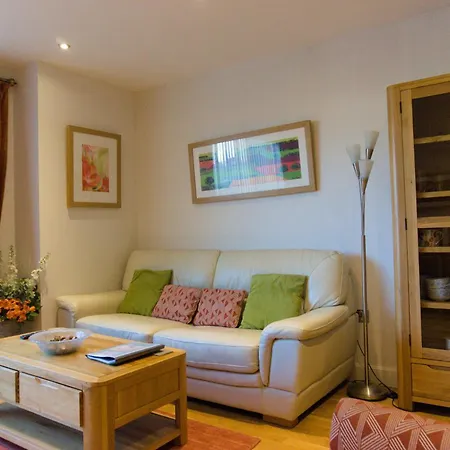 Almanna, Central York, Only 6 Minutes Walk To York Minster-2