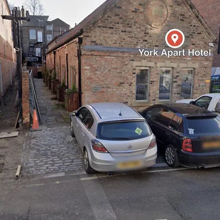 York Aparthotel-3