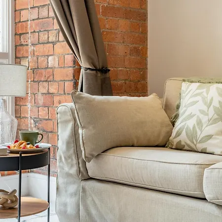 York Cocoa Suites - City Centre Apartments-3