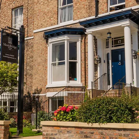 Monkbridge House-3