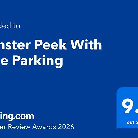 Minster Peek With Free Parking-2