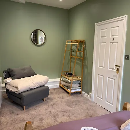 Millers Cottage With Free Allocated Parking-2
