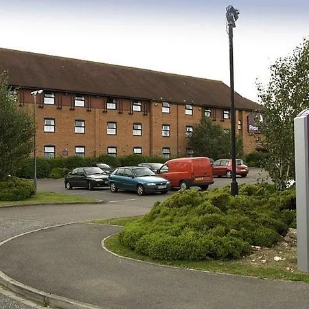 Premier Inn York South West-3