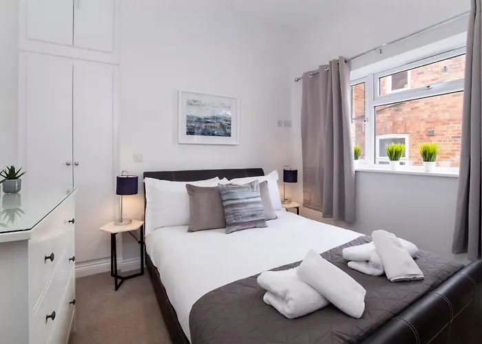 Saxon House Apartments York